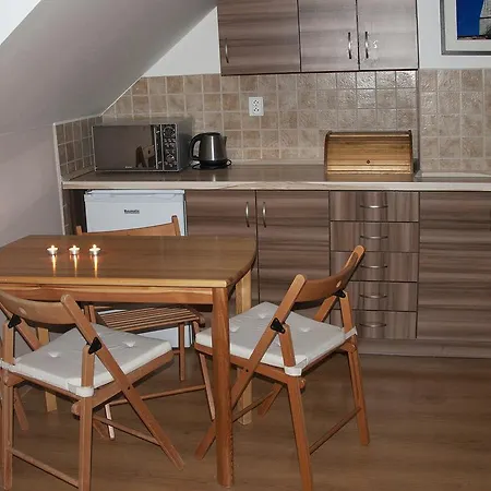 Lägenhet Apartman Rovna